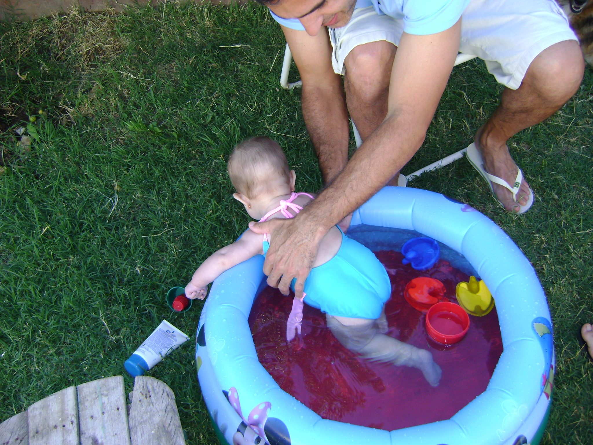 fotos/2010-12-08 - Iara bici y pileta/DSC03035.JPG